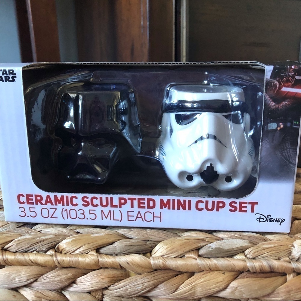 Star Wars Ceramic sculpted mini cup set of 2 3.5oz shot glass